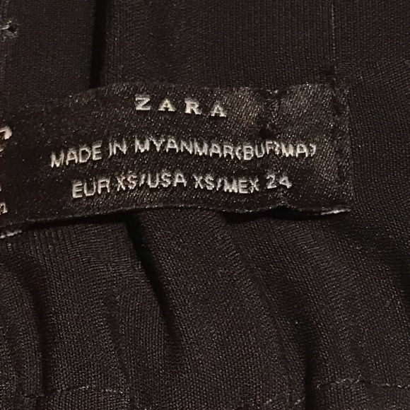 📦5/$50 Zara Striped Slightly Wide Leg Cropped Pants in Black Red Beige XS - Picture 8 of 14